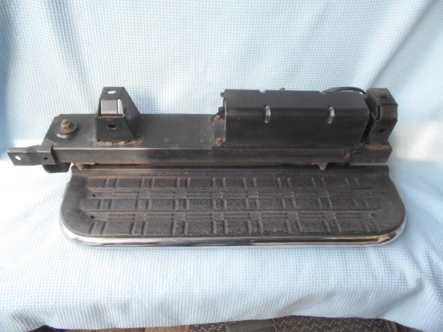 デリカ スペースギア PD6W 左後部 電動オートステップ拍卖