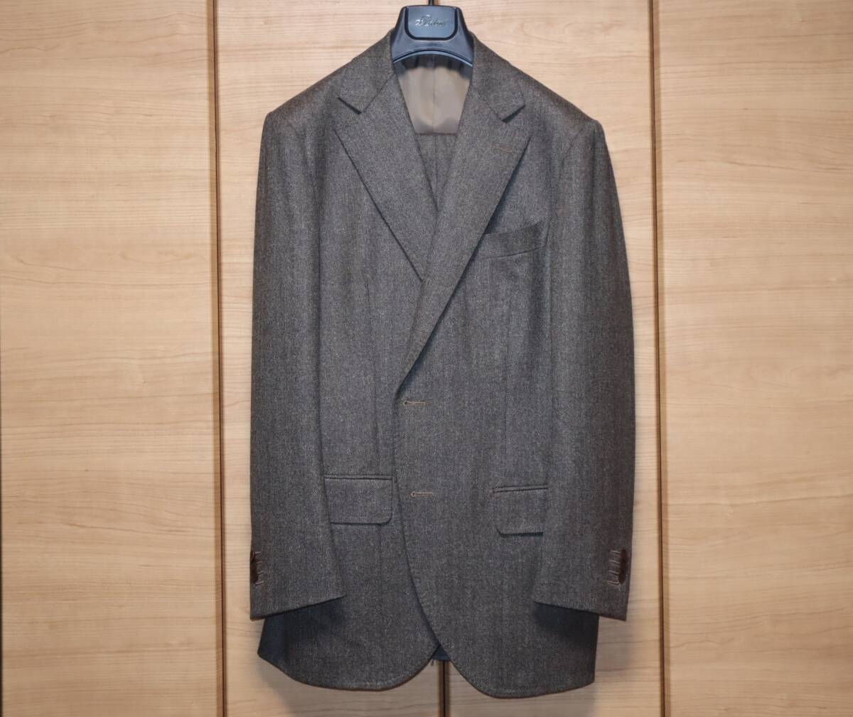 ★オーダーサンプル品★ Shigeyuki Naoi ★ 秋冬向き スーツ ★拍卖