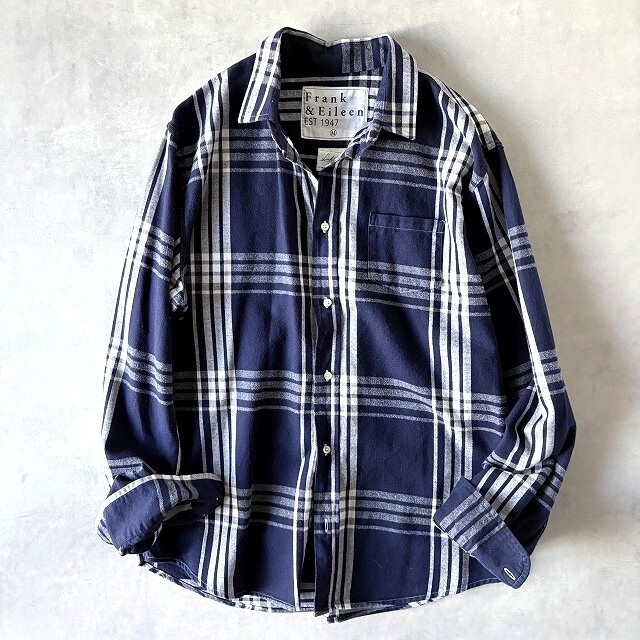 美品 Frank&Eileen フランクアンドアイリーン 洗える♪ LUKE ルーク 長袖 大柄チェック柄 ネルシャツ メンズ(US M) 紺 白 /e-002拍卖