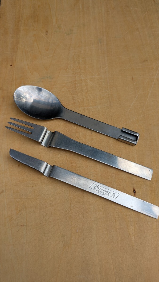 カトラリー コールマン Coleman ソロキャンプ スプーン・フォーク・ナイフ セット レトロ カトラリーセット拍卖