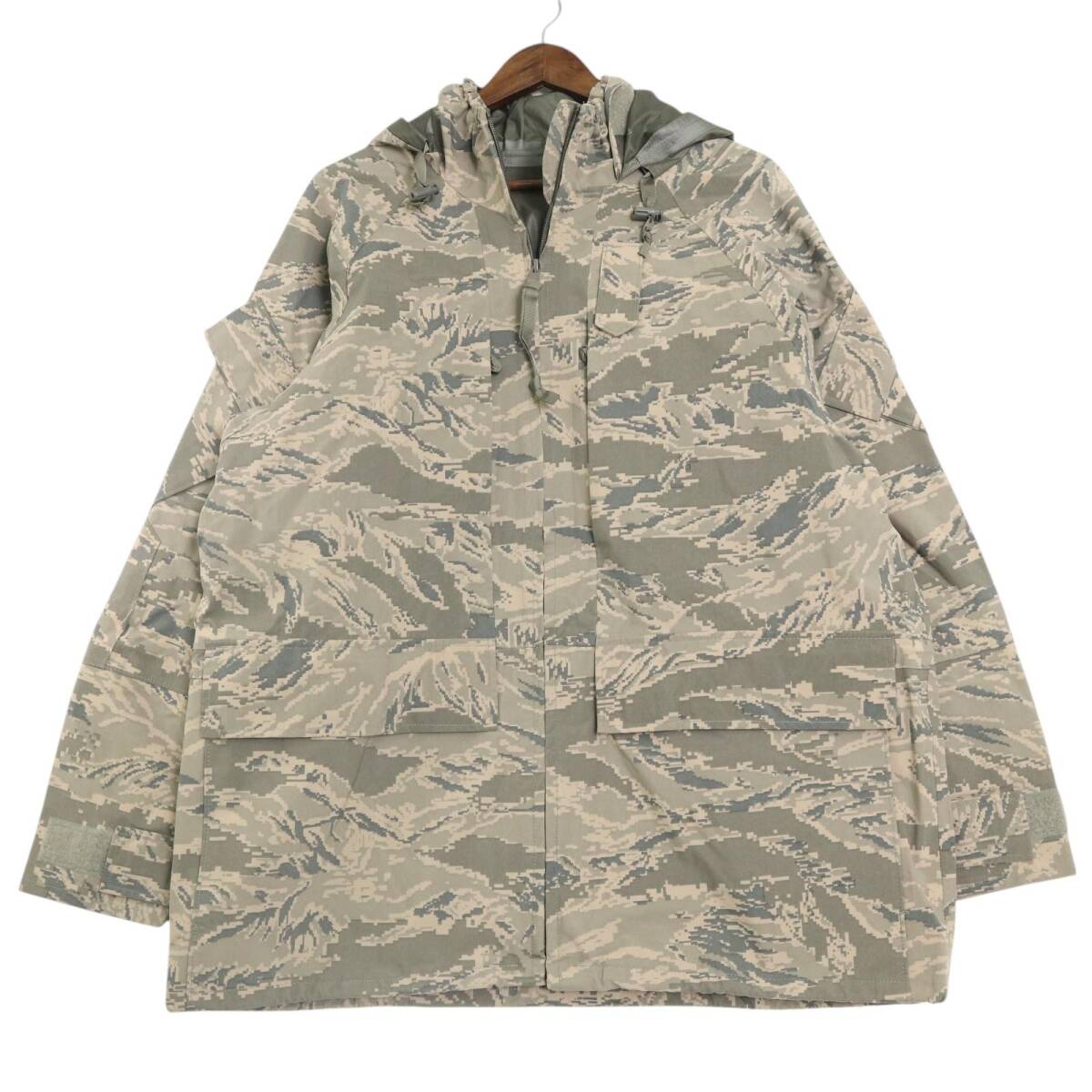 00年代 米軍実物 U.S.AIRFORCE APECS GORETEX パーカー ミリタリー ABUカモ セージグリーン(メンズ LARGE REGULAR )中古 古着 A4765拍卖