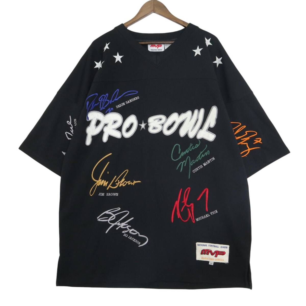 90年代 MVP NFL "PRO BOWL" フットボールTシャツ プロチーム アメフト ブラック(メンズ 52)中古 古着 A4833拍卖