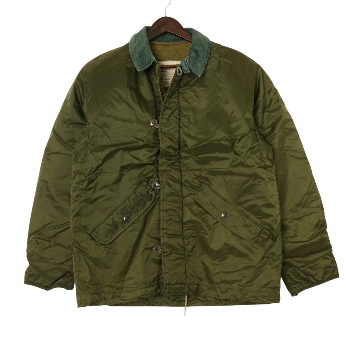 80年代 米軍実物 U.S.NAVY ECW ナイロン デッキジャケット ミリタリー オリーブ (メンズ M) 中古 古着 A2369拍卖