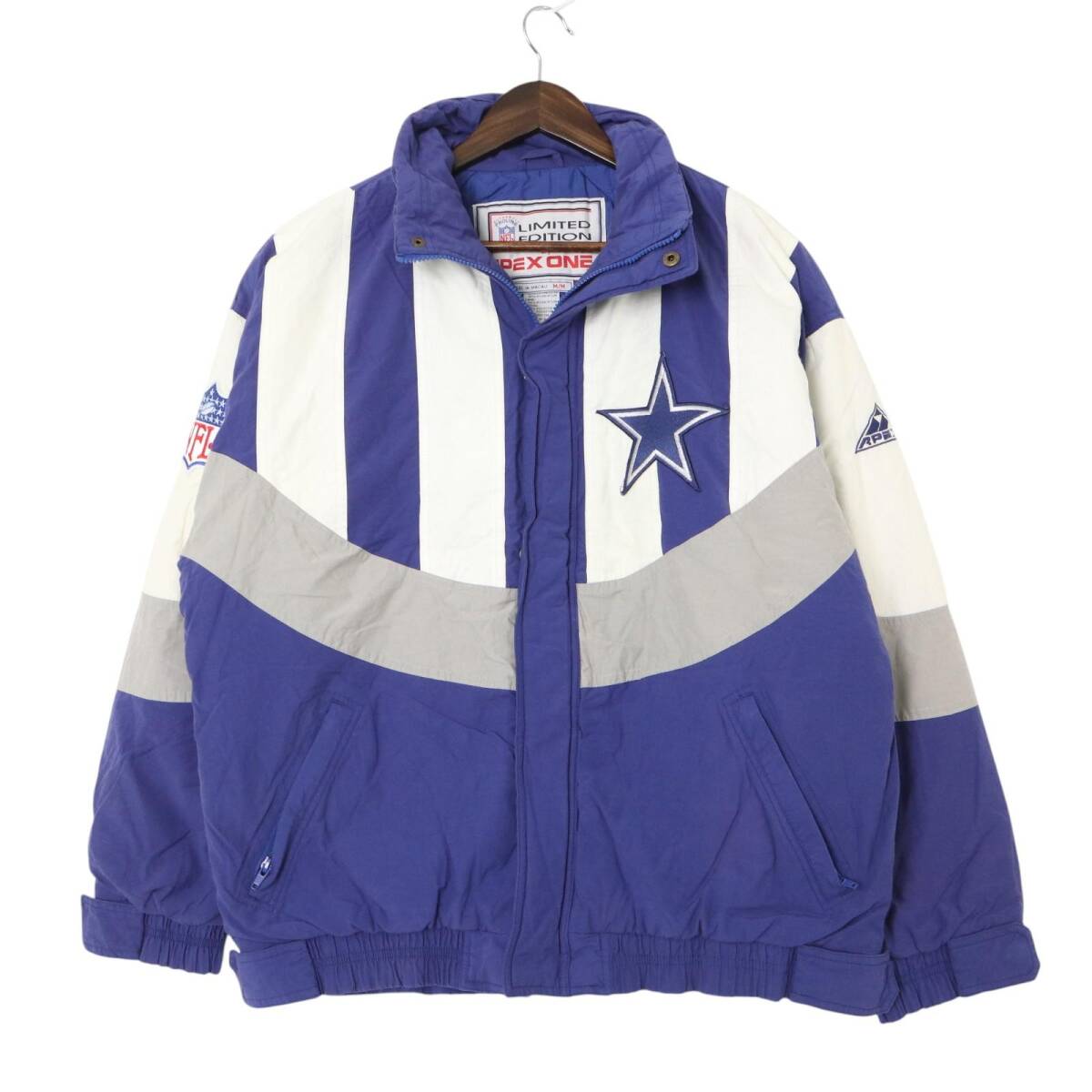 APEX ONE エイペックス ワン NFL ダラス・カウボーイズ 中綿 スタジアムジャケット ブルー (メンズ M) 中古 古着 A2474拍卖