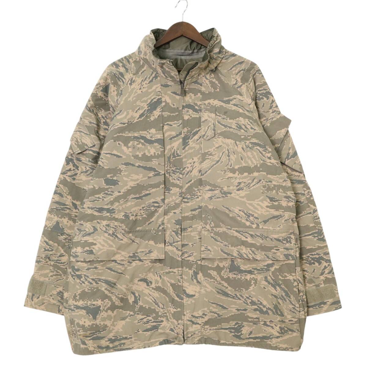 00年代 米軍実物 U.S.AIRFORCE APECS GORETEX パーカー ミリタリー ABUカモ セージグリーン (メンズ X-LARGE LONG) 中古 古着 A2701拍卖