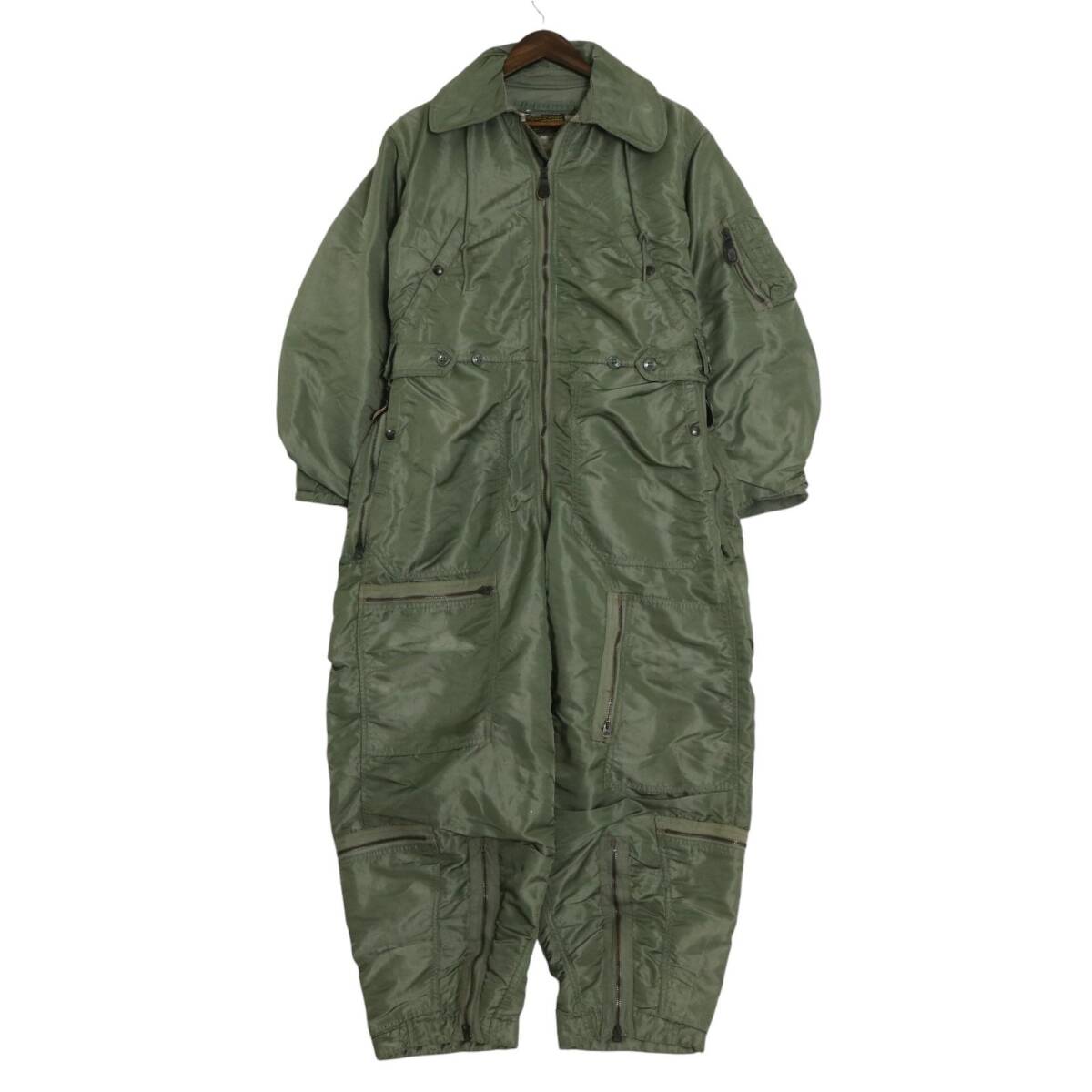 50年代 米軍実物 U.S.AIRFORCE CWU-1/P フライトスーツ オールインワン ヴィンテージ ミリタリー(メンズ MEDIUM REGULAR) 中古 古着 A1375拍卖
