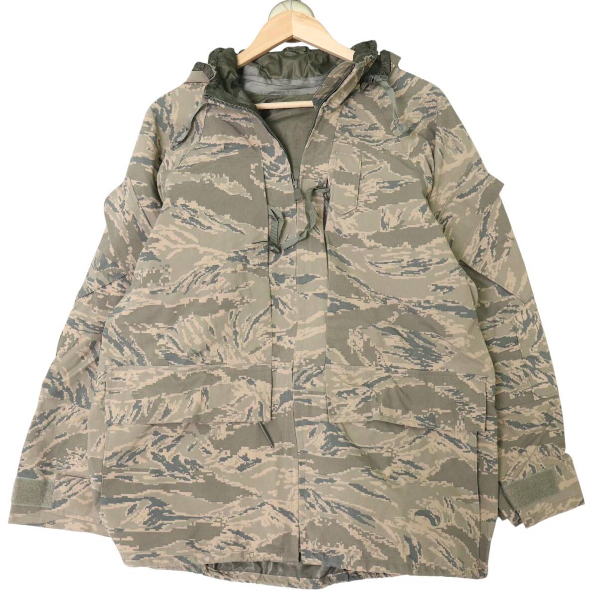 USA製 PROPPER プロパー USAF APECS GORETEX パーカージャケット ミリタリー ABUカモ (メンズ MEDIUM SHORT) 中古 古着 A4136拍卖