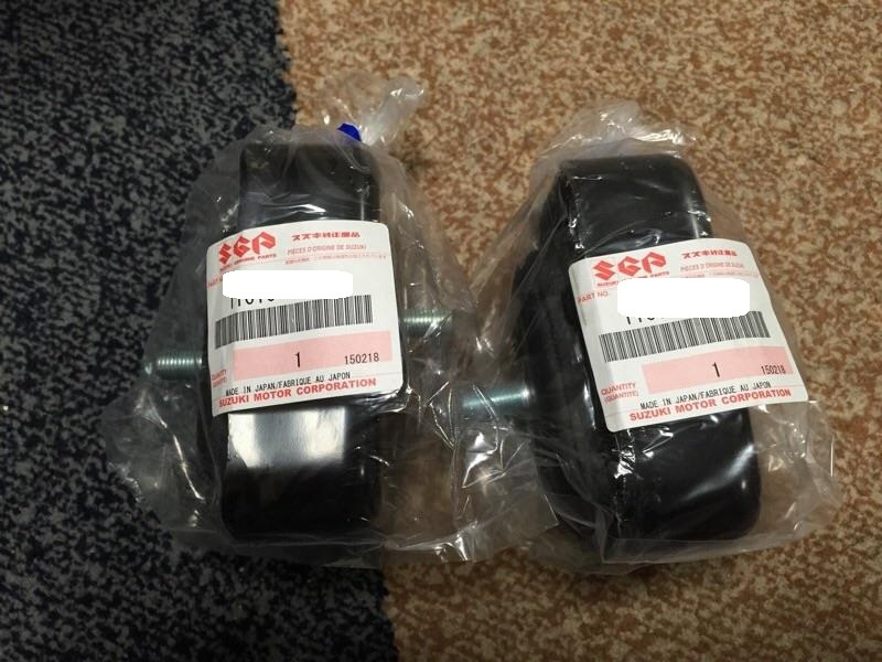 ★左右セット★スズキ 純正部品 未使用 カプチーノ ジムニー ターボ エンジンマウント フロント 新品 ★SUZUKI JA11C JA12W JB31W JB32W★拍卖
