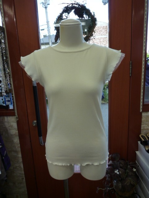 【1028-16】MARBLE WALTZ 白カットソー サイズL拍卖