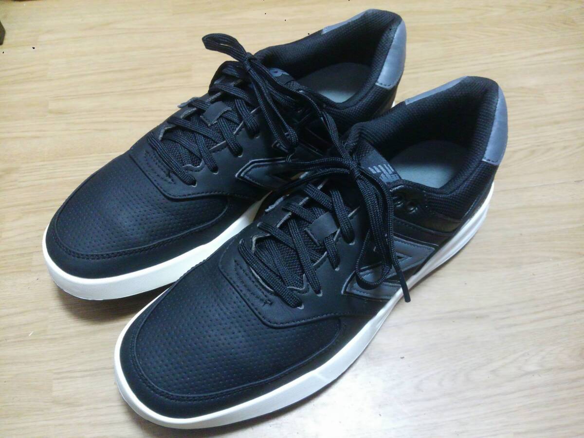 ★美品★NEW BALANCE GOLF ニューバランス ゴルフシューズ NBG574GBLK 27.5㎝ 05-75拍卖