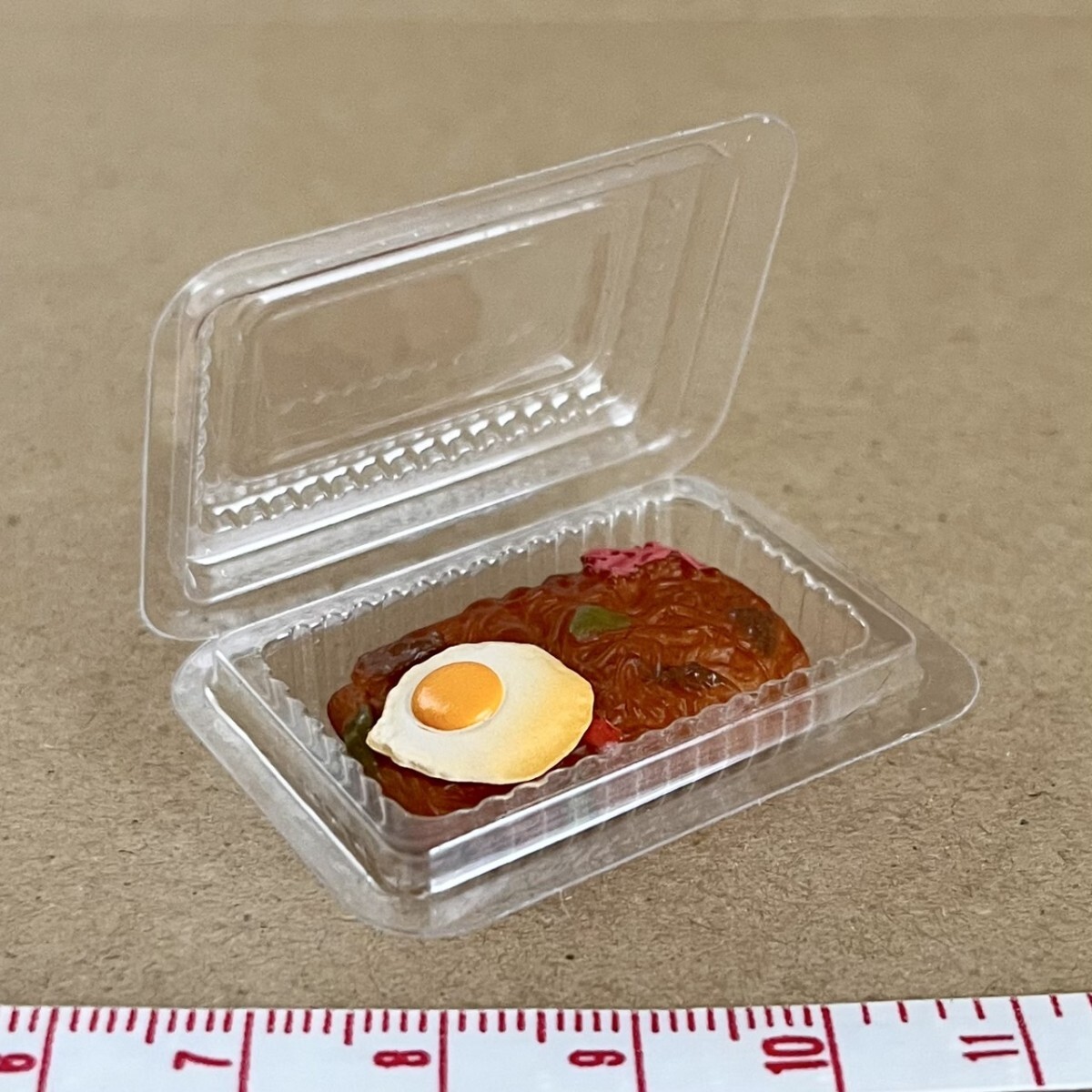 目玉焼き付き焼きそば ミニチュア品 リーメント スーパーのお惣菜 ぷちサンプル拍卖