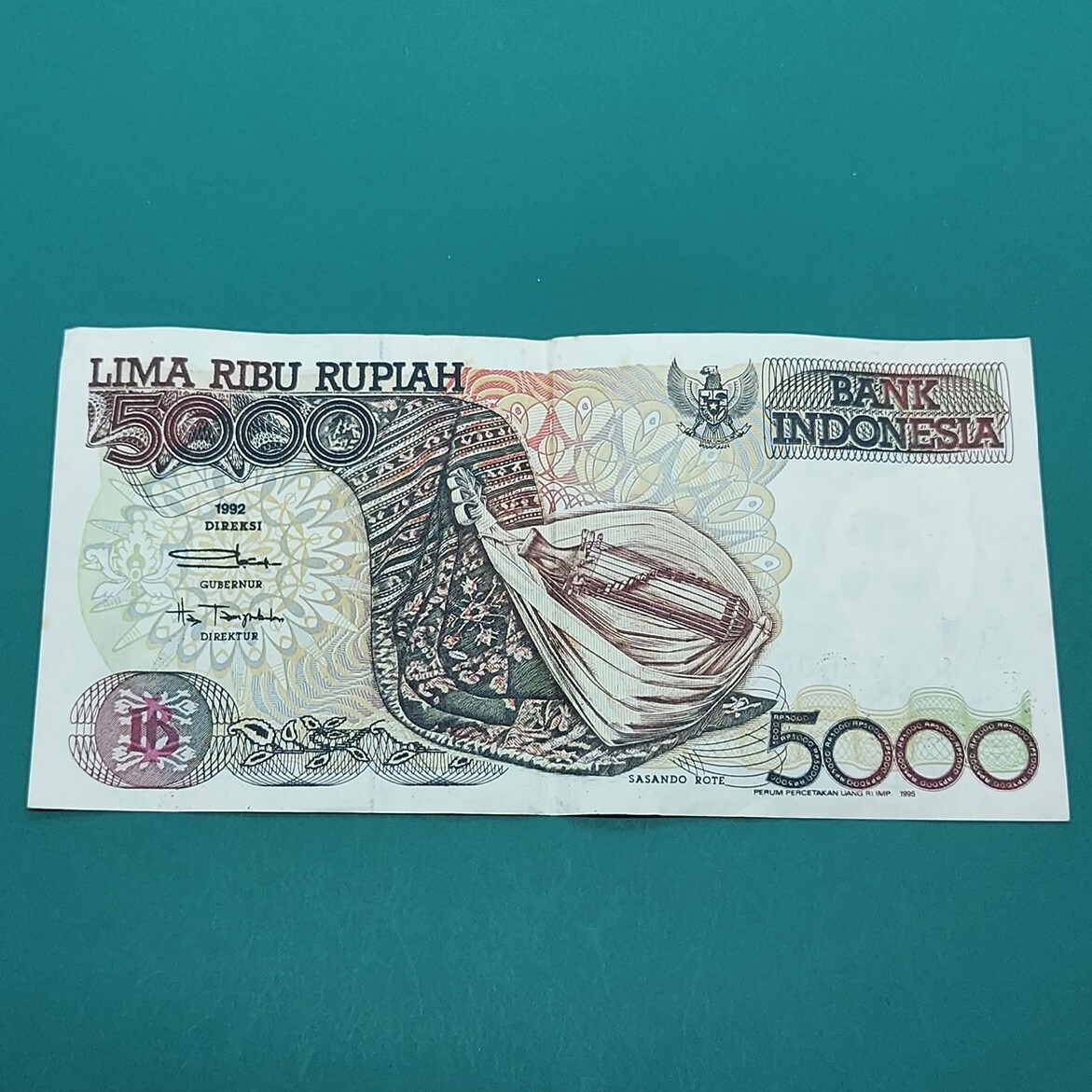 インドネシア 5000ルピア紙幣 インドネシア銀行(BANK INDONESIA) 【L196】拍卖