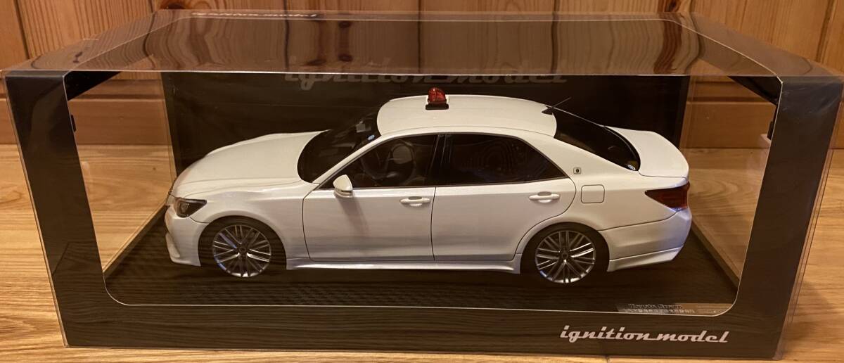 ignition model 1/18 210系 クラウン アスリート 覆面パトカー拍卖