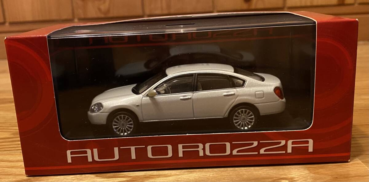 オートロッツア 1/43 J31 日産ティアナ ホワイト パール AR43005拍卖