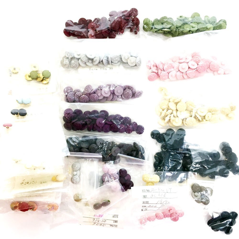 ◆アンティークボタン 昭和レトロボタン 高級ボタン ヴィンテージボタン 大量 まとめ売り 未使用 花柄 ピンク ホワイト グリーン 6CC/93967拍卖