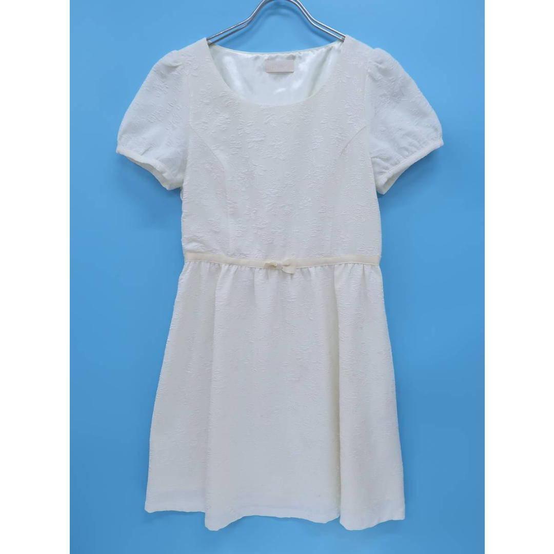 LODISPOTTO ロディスポット ウエストリボンフラワーエンボスワンピース拍卖