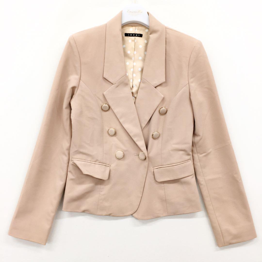 テーラードジャケット ベージュ拍卖