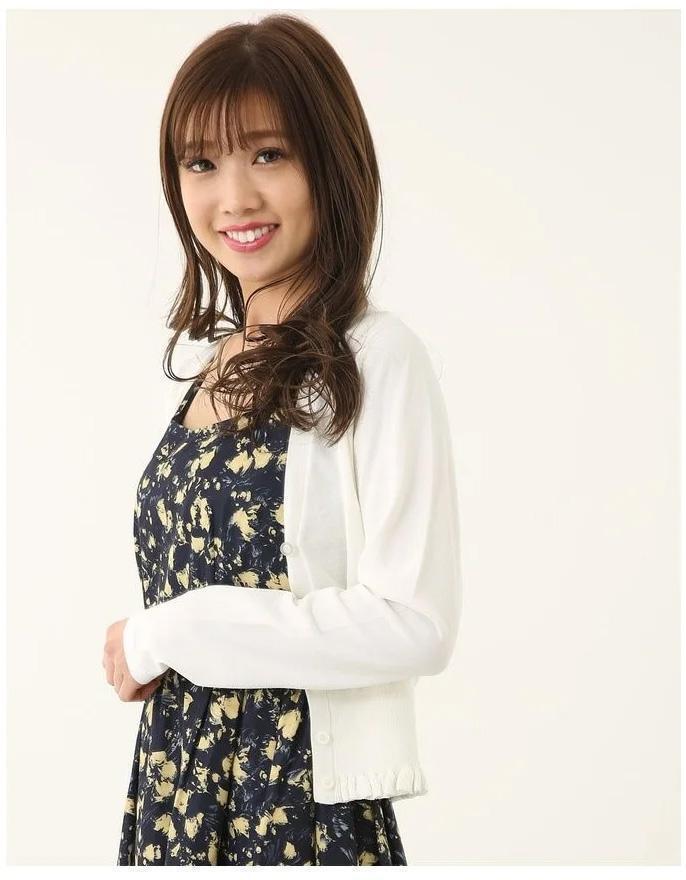 rienda リエンダ フリルヘムショートカーデ ホワイト拍卖