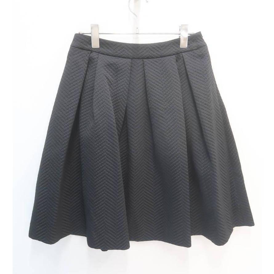 mimi&roger ミミアンドロジャー エンボスチェックフレアースカート ブラック拍卖