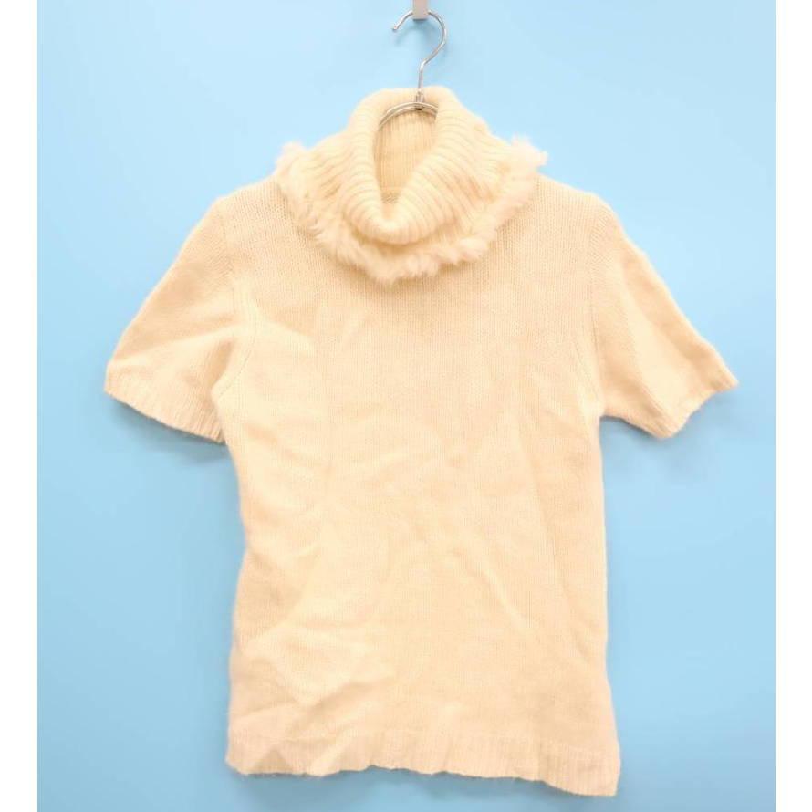 a.v.v アーヴェヴェ オフタートルラビットファーウールニットトップス拍卖