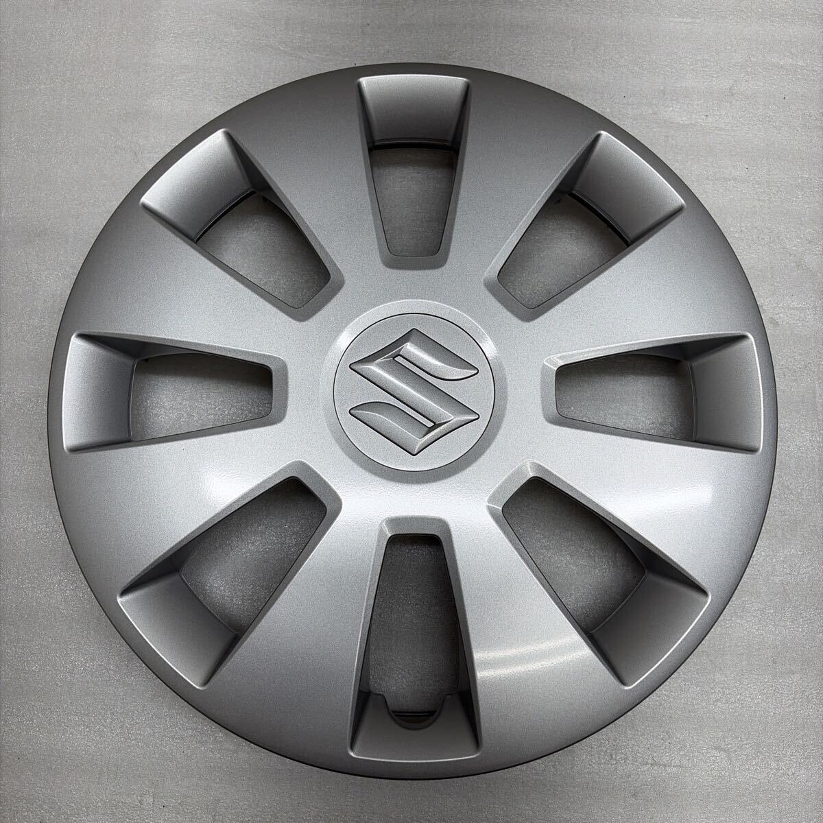 新車外し.超美品☆SUZUKI スズキ純正☆DA17系 エブリィ ワゴン☆12インチ 純正ホイールキャップ☆1枚☆DA64.バン.キャリー拍卖