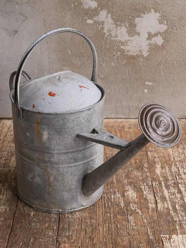 イギリス アンティーク ブリキ製 ジョウロ ガーデニング 13324拍卖