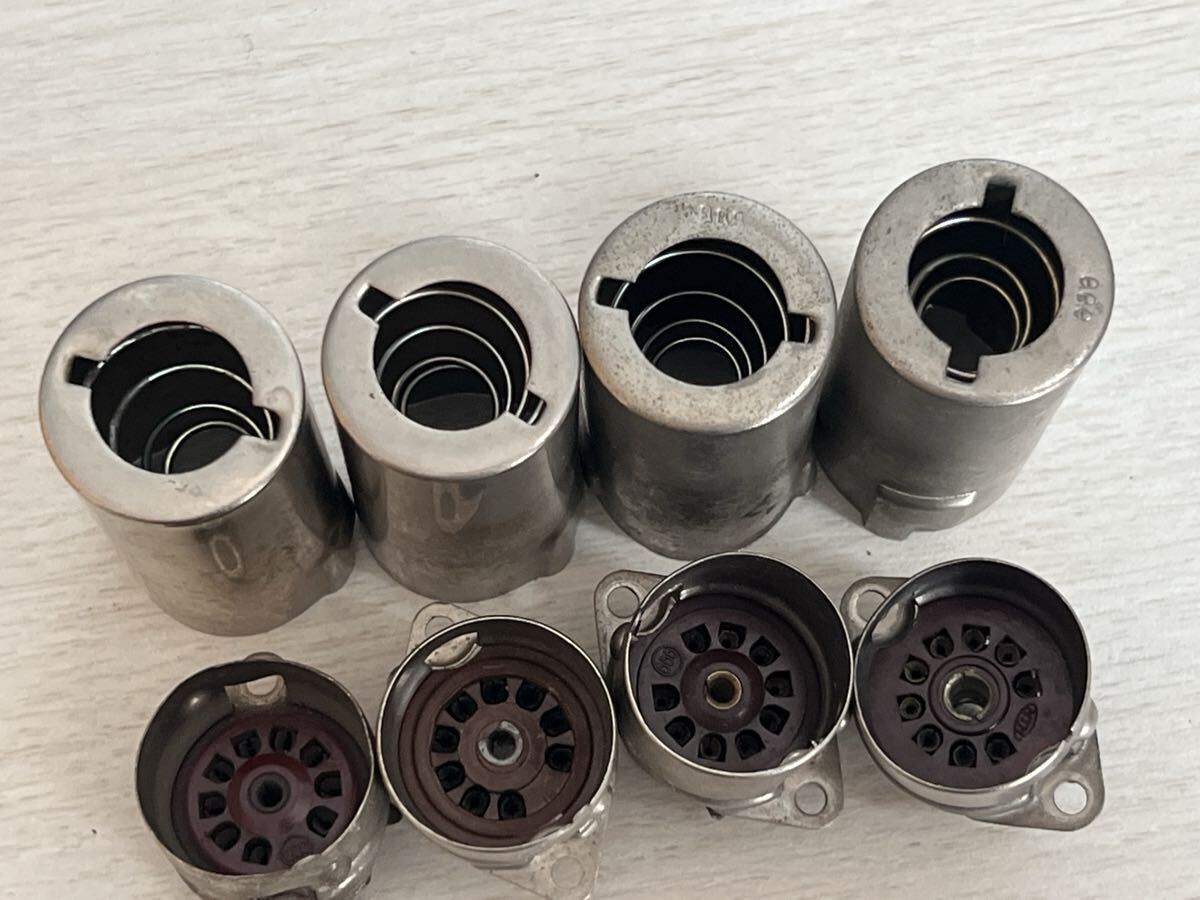 真空管 シールドケースとベース付きのソケット 当時もの 4本 9ピン 中古 ⑤拍卖