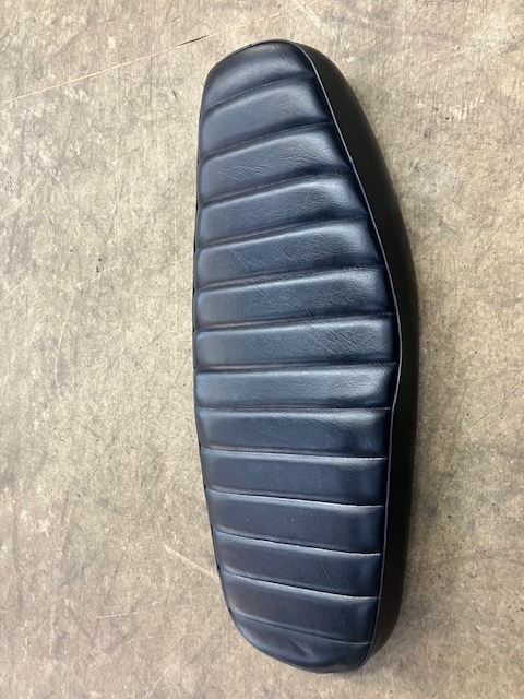 ☆クロスカブ110☆JA60型☆社外シート・カスタムシート・タックロールシート☆拍卖