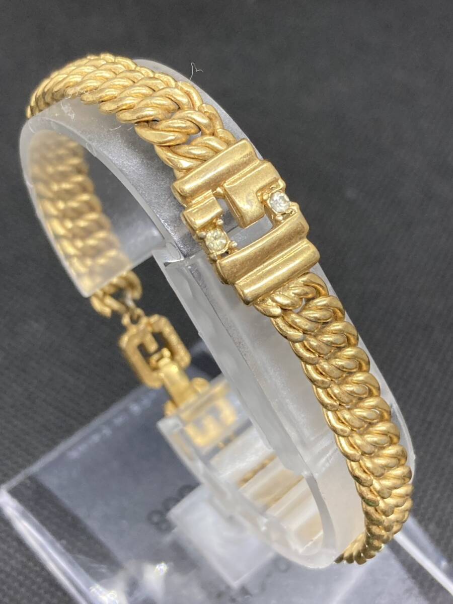 GIVENCY ジバンシー 喜平 ブレスレット ゴールドカラー 金色 ラインストーン 中古 修理箇所(別丸カン)あり 腕輪 バングル 拍卖