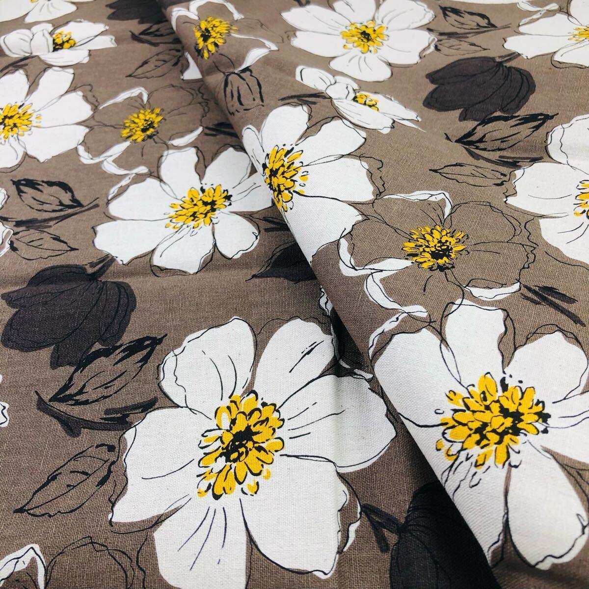 1m 日本製 綿麻キャンバス お花のコットンリネンキャンバス 生地 花柄 はぎれ コットンリネン 手書き風拍卖