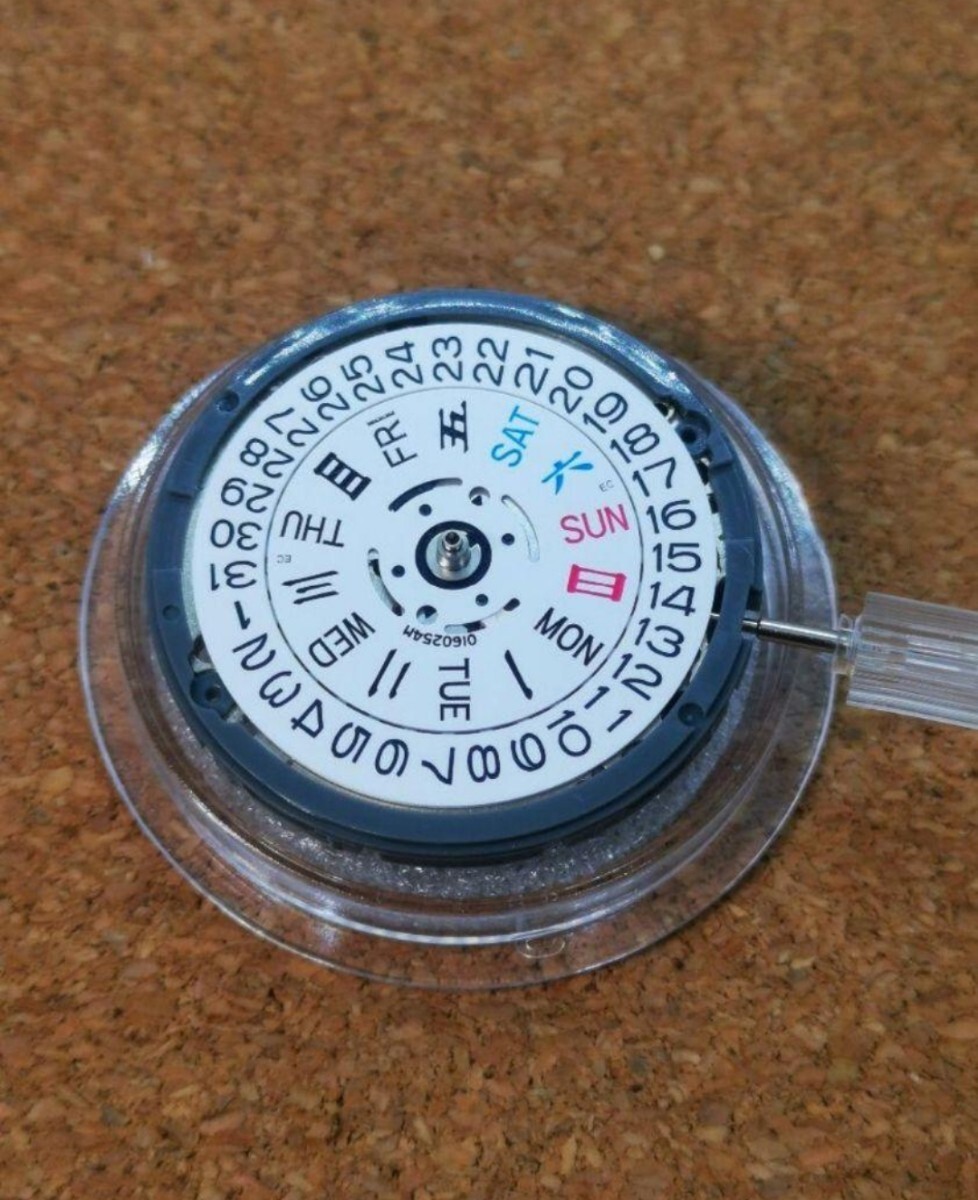 NH36 ムーブメント 本体 3時位置 seiko カスタム MOD 4R36 7S26 セイコー ムーブメント 腕時計 ウォッチ パーツ 拍卖