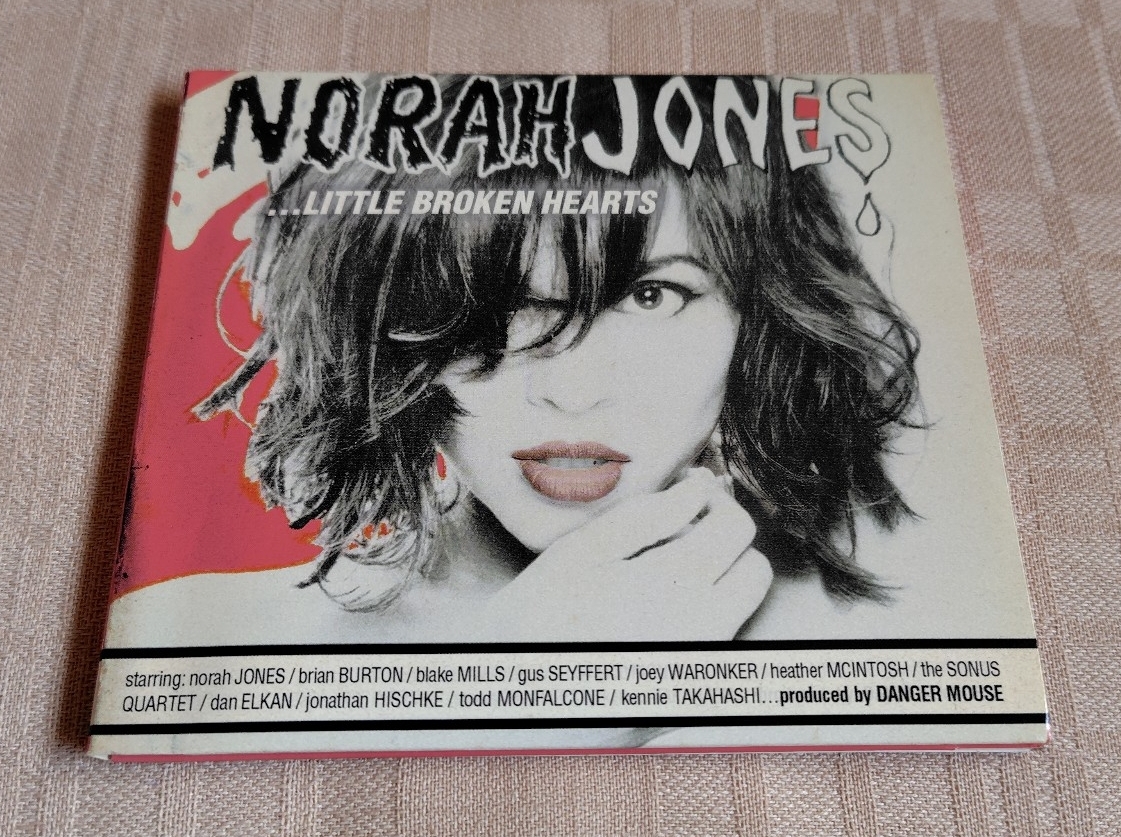 ノラ・ジョーンズ/NORAH JONES「リトル・ブロークン・ハーツ/LITTLE BROKEN HEARTS」拍卖