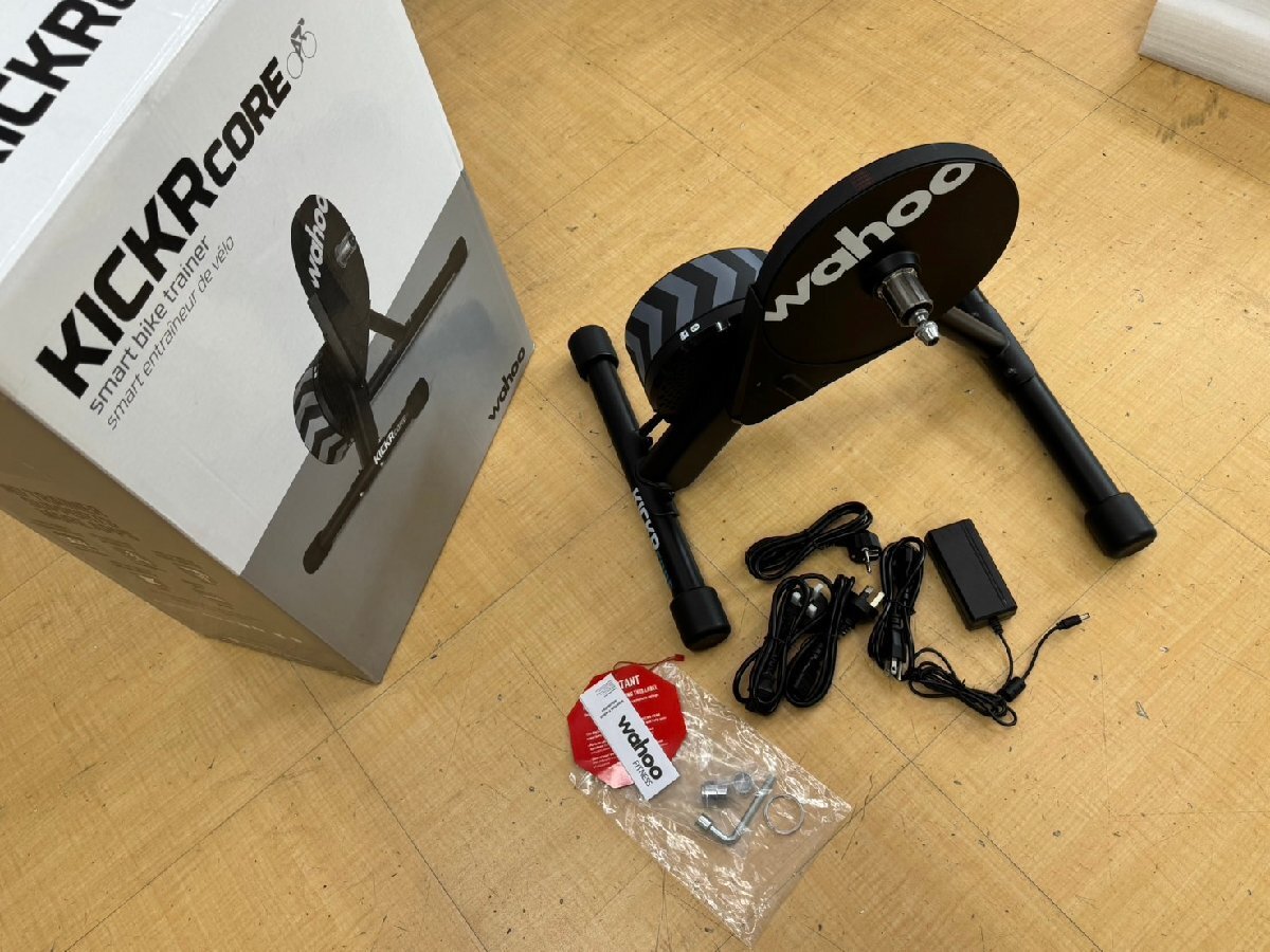 Wahoo ワフー KICKR CORE キッカーコア WFBKTR4 スマートトレーナー ダイレクトドライブ (ZWIFT連動可) 中古拍卖