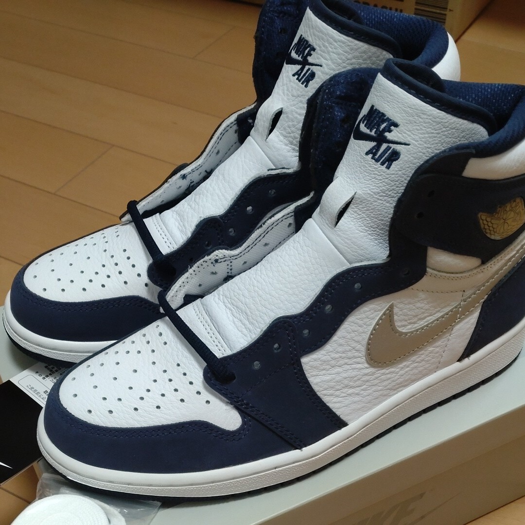 AIR JORDAN 1 HIGH OG CO JPWHITE/METALLIC SILVER-MIDNIGHT NAVY2020DC1788-100 27.5cm拍卖