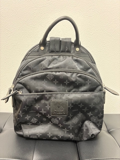 ★☆【PARIS】Black 黒色 リュックサック バックパック デイパック ブラック レディース 軽量 自宅保管品 USED品 ★☆ №45拍卖