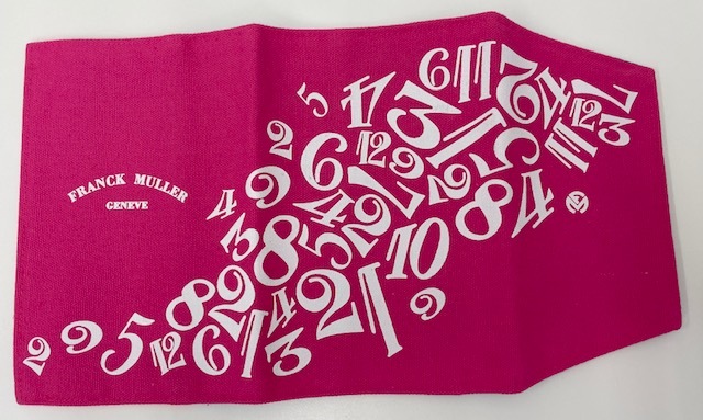 美品 ブランド【 FRANCK MULLER ノベルティ ブックカバー ピンク 】フランクミュラー 本カバー 非売品 時計メーカー スイス 希少品 39拍卖