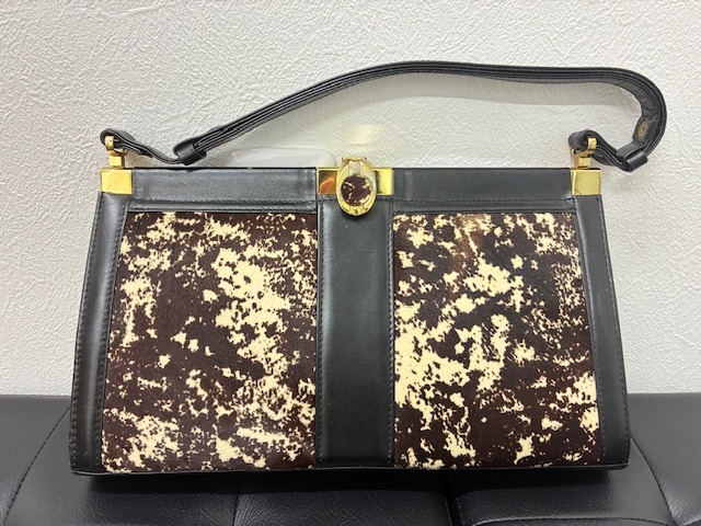 ★☆【ハラコ素材】ショルダーバック 茶/白系 ベース・Black ハンドバック レディース 自宅保管品 USED品 中剥がれ有り ★☆ №46拍卖