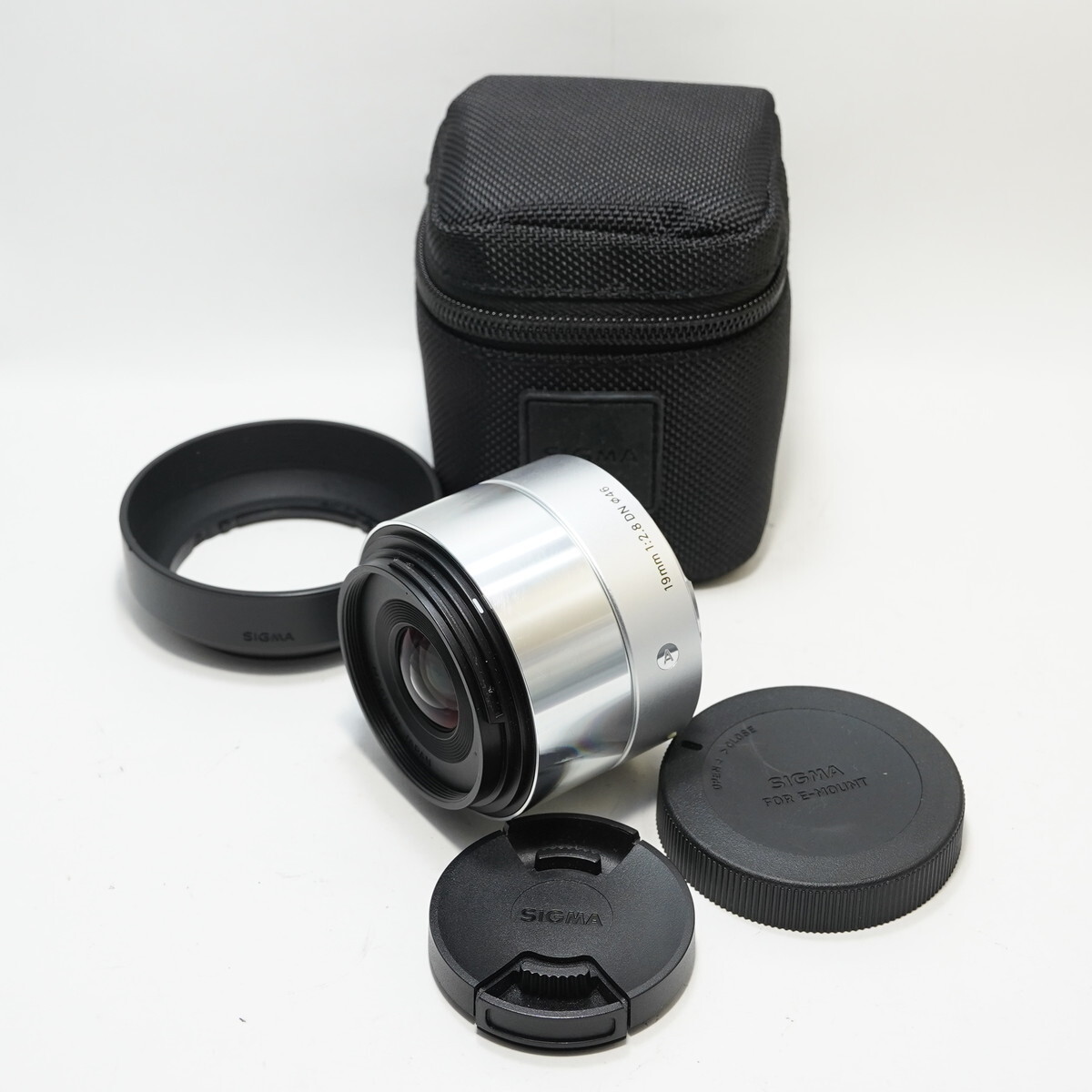 SIGMA シグマ 19mm F2.8 EX DN シルバー ソニーEマウント用拍卖