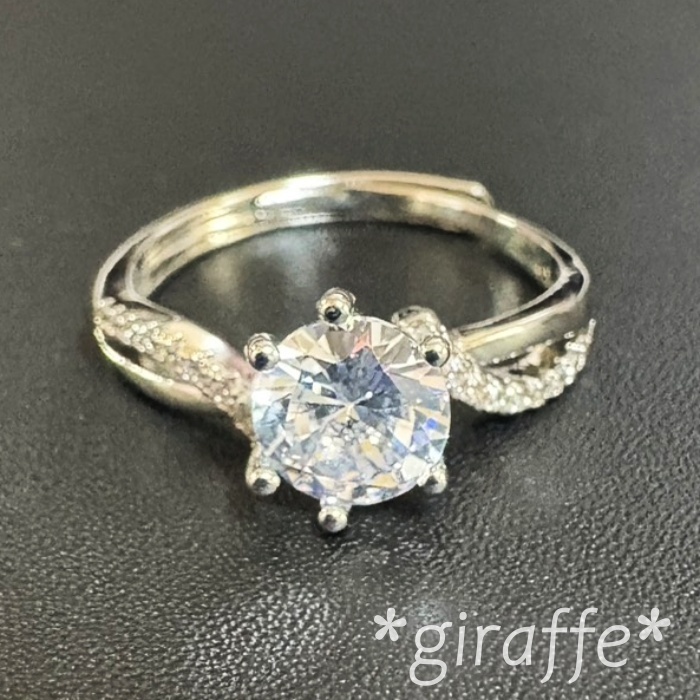 A990 匿名配送 指輪 レディース リング ジルコニア 1カラット PT950 シルバー フリーサイズ サイズ調節可能 6爪 クロスデザイン 拍卖