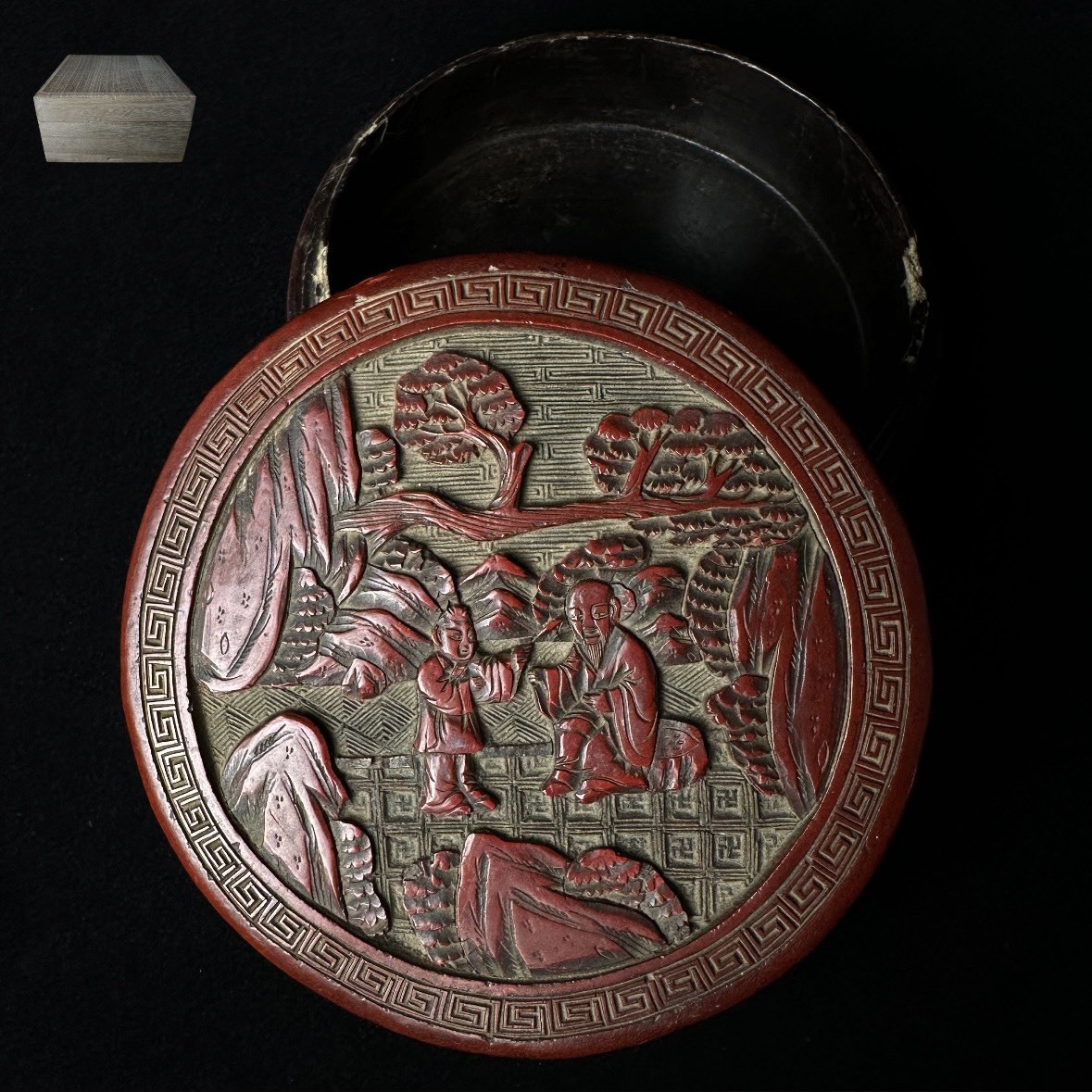 コレクター買取品 中国美術 明時代 朱漆彫香合 堆朱香合 蓋物 木箱付 人物紋 漆器 唐物 小物入 細密彫刻 中国古玩 飾物 置物 時代物拍卖
