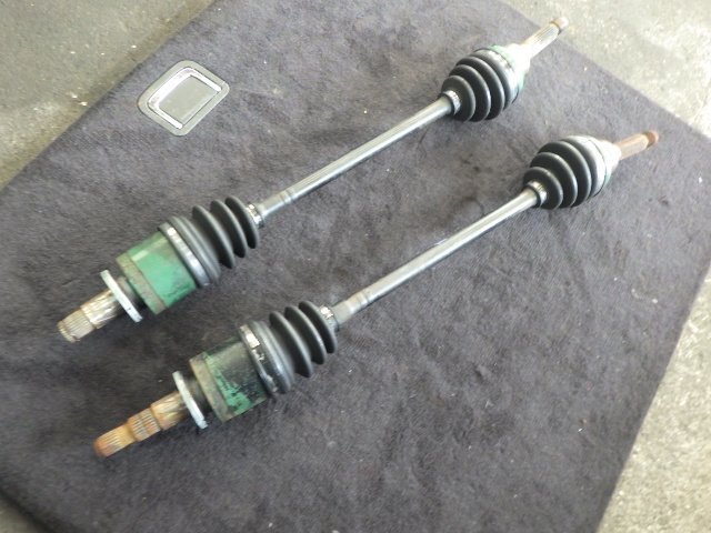 【B】スバル純正 リア ドライブシャフト 左右セット GC8 インプレッサ WRX A型 ジャンク拍卖