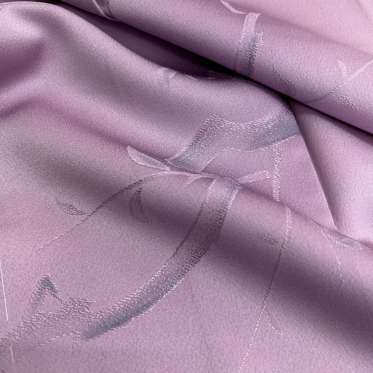 小紋 正絹 裄67 地紋お越し 枝振の上品な織 F-387拍卖