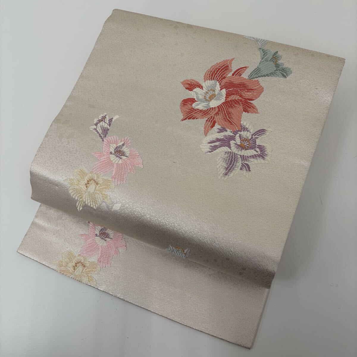 名古屋帯 正絹 唐織の美しい花 九寸 着物 F-839拍卖