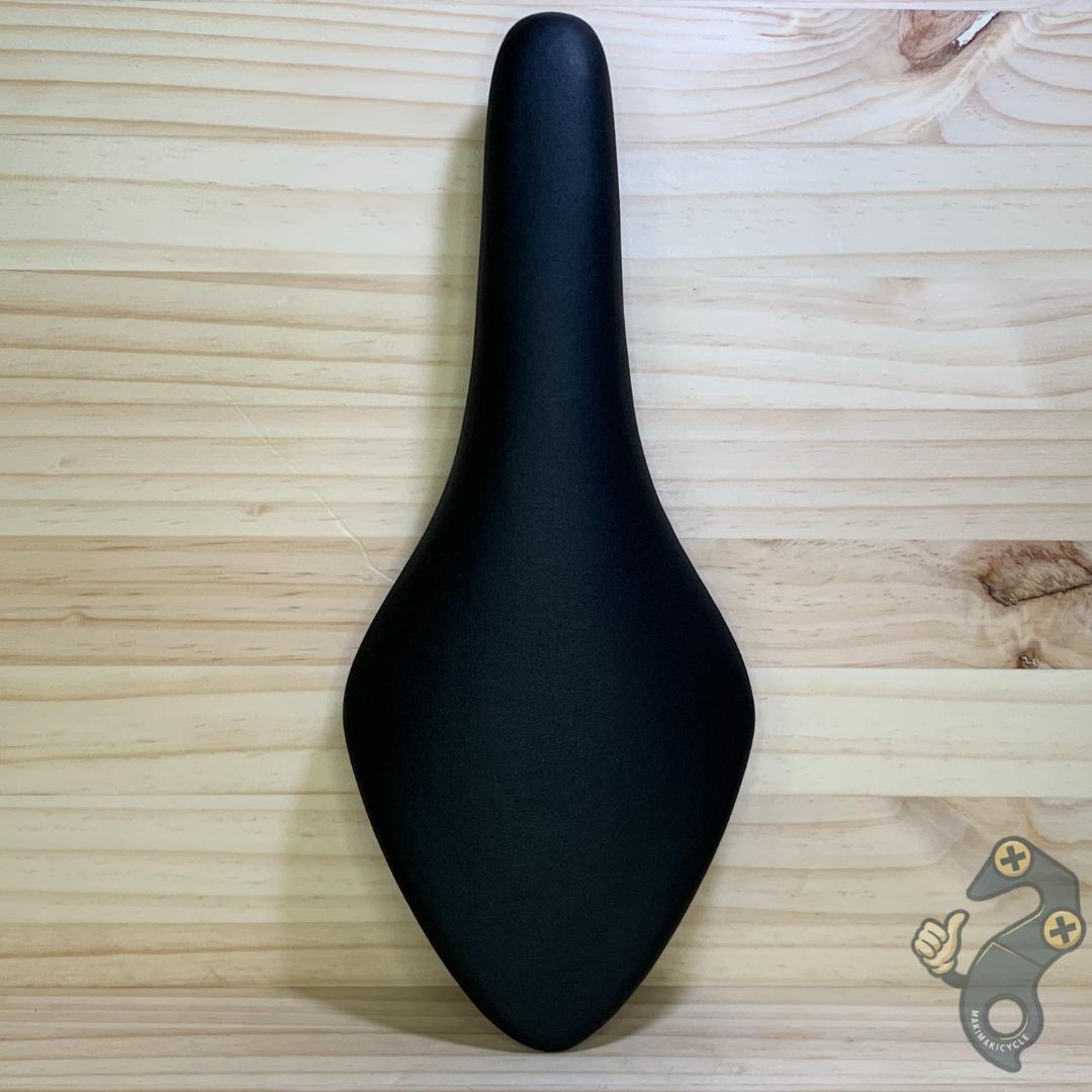 【新品】ロードバイク サドル 細身デザイン ブラック スポーツサドル拍卖