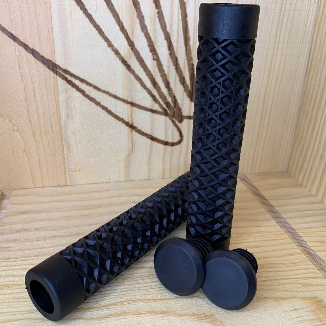 【新品】BMX MTB ブラック ラバー VANS風 ワッフルグリップ拍卖