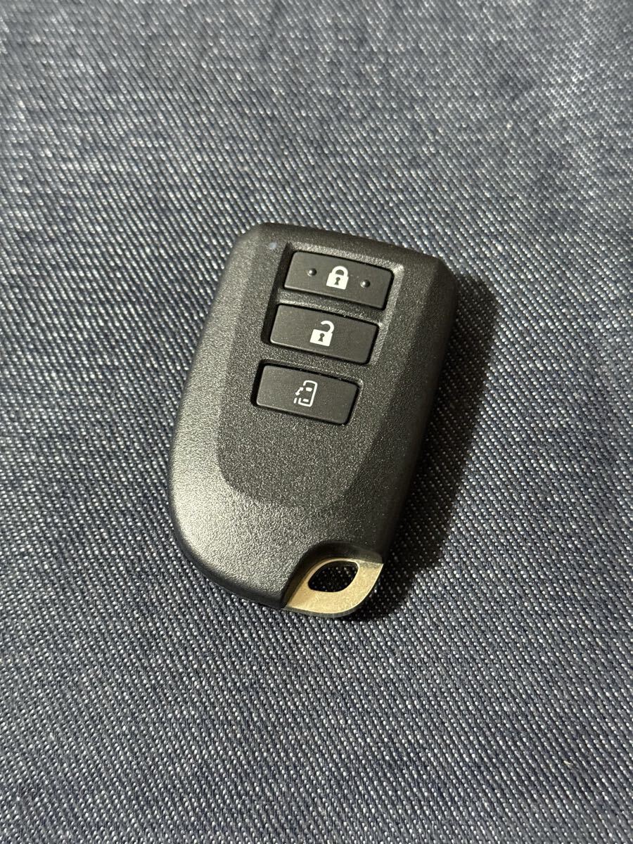 動作確認済 TOYOTA トヨタ純正 スマートキー スペイド ポルテ 3ボタン 拍卖