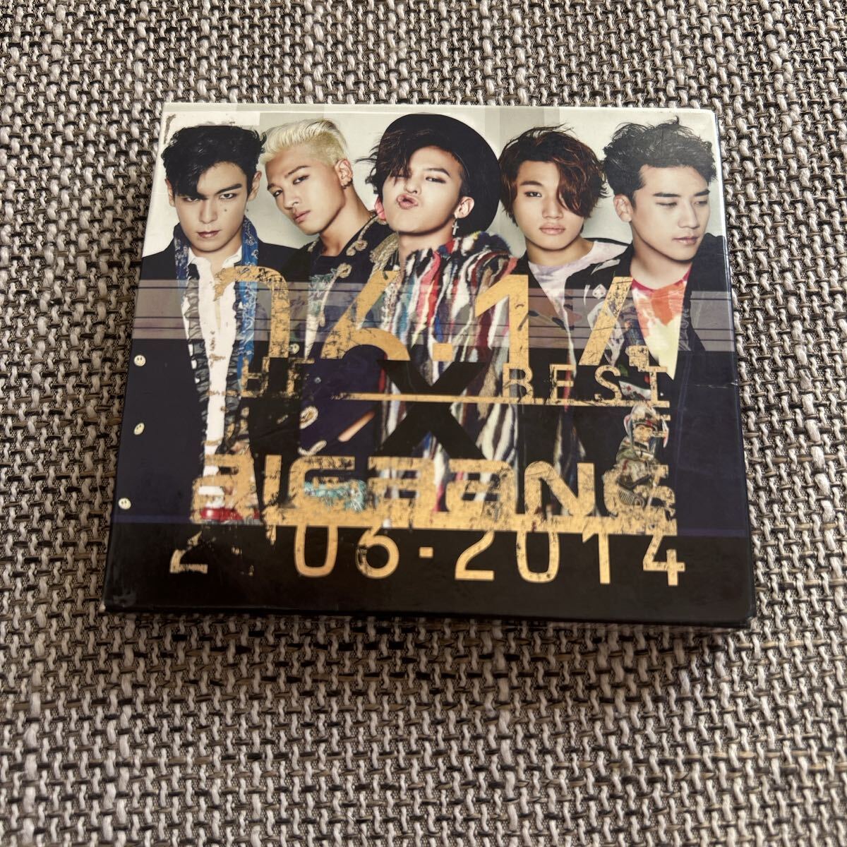 BIGBANG THE BEST OF 2006-2014 CD拍卖
