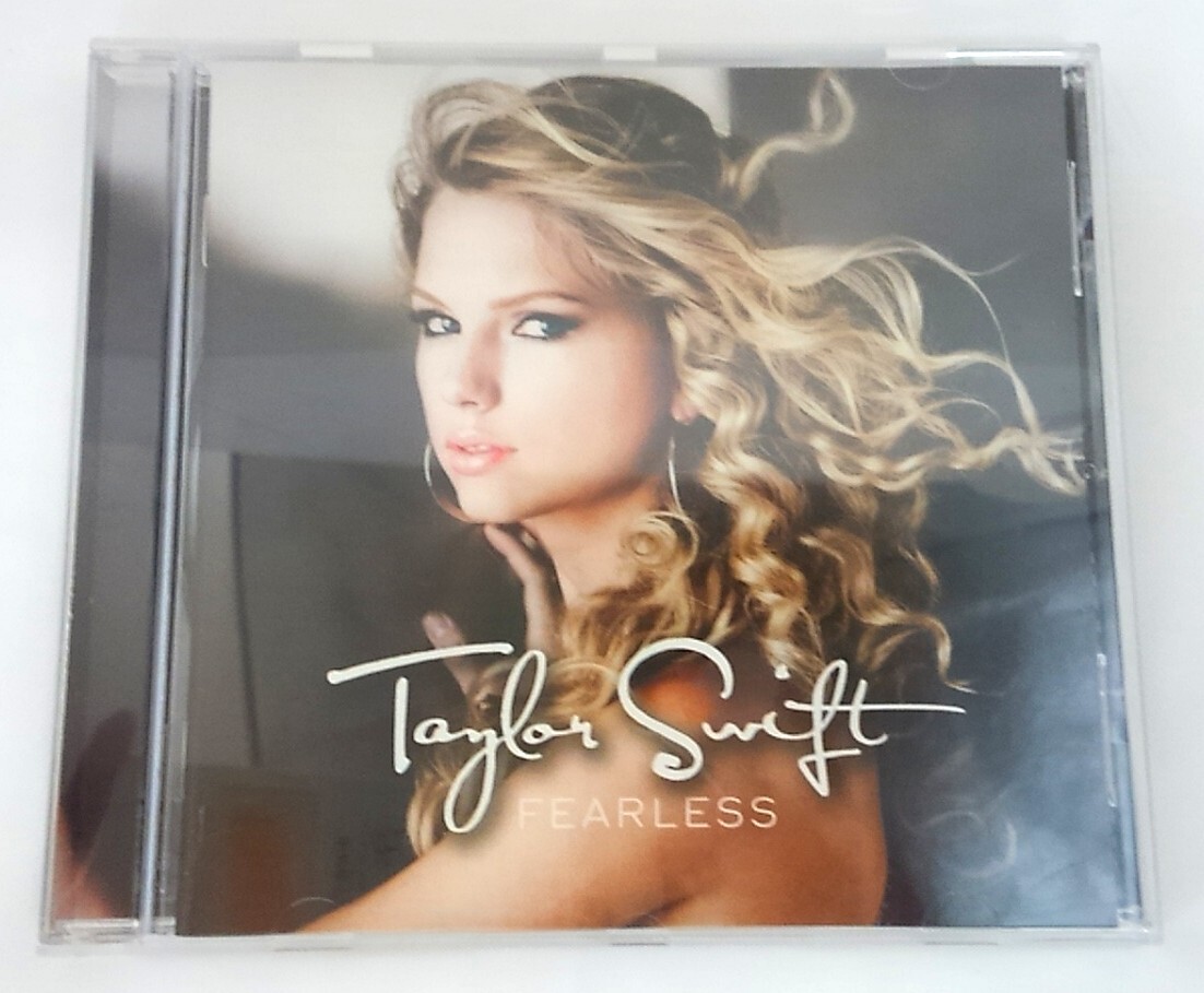【丸-2245】TAYLOR SWIFT FEARLESS テイラースウィフト 中古品 CD<YT> 拍卖