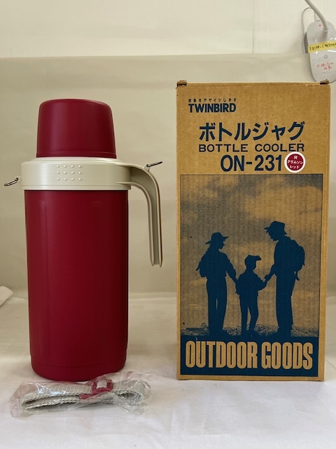 【丸-2425】ツインバード ボトルジャグ ON-231 クリムゾンレッド 1.5リットルタイプ ボトル1本収納/(S)拍卖
