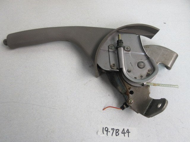 トヨタ COROLLA カローラ NZE121 H16年 サイドブレーキ レバー 19-7B44拍卖
